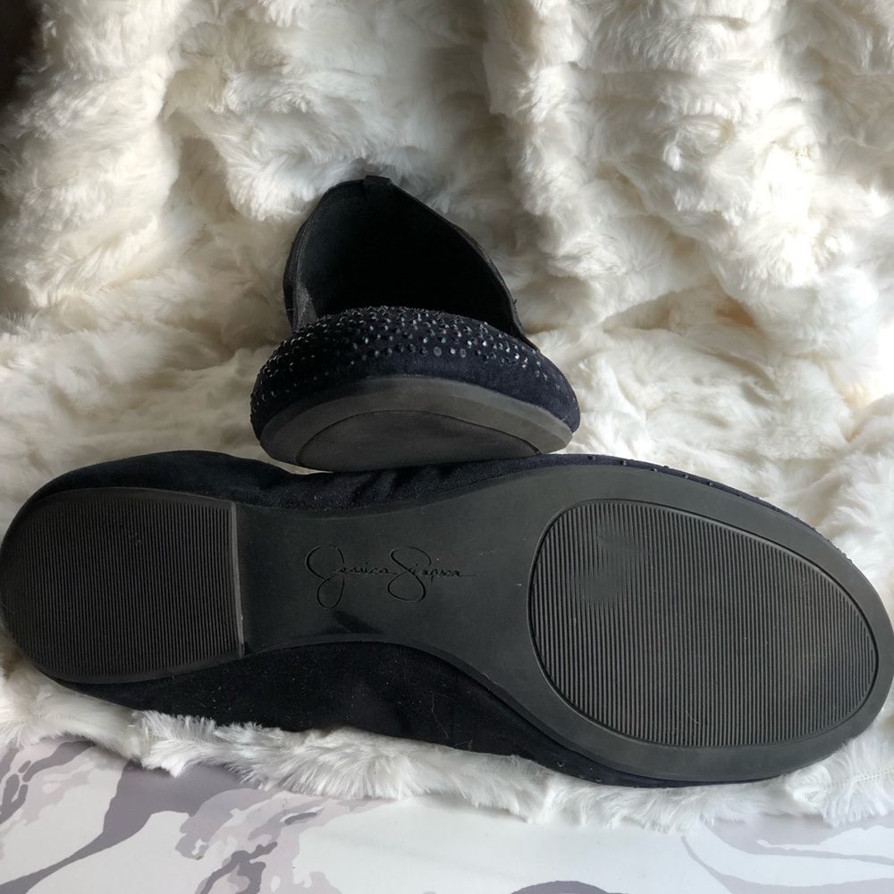 Flats - Picture 2 of 2